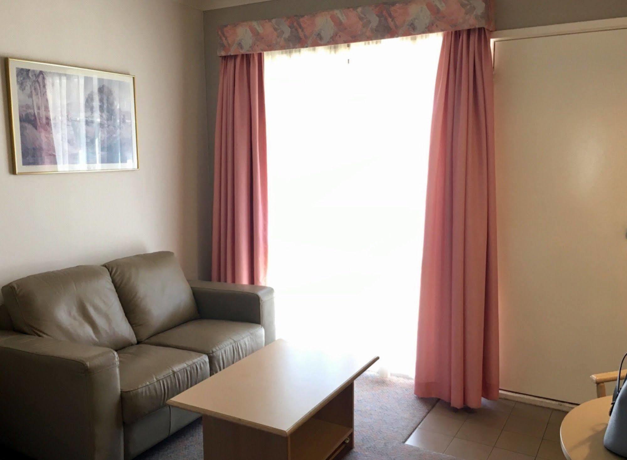 Bega Village Motor Inn Eksteriør bilde